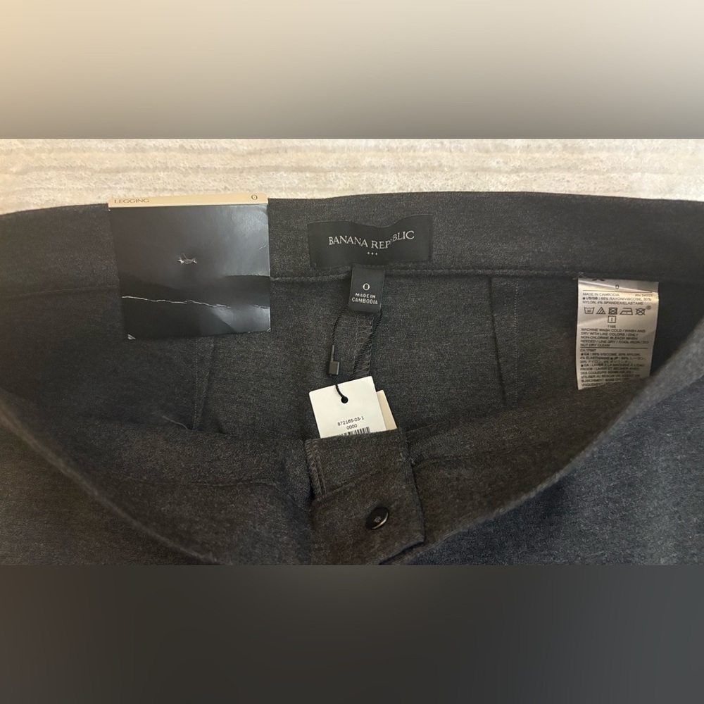 NWT - Banana Republic Premium Ponte Legging in Charcoal Heather Grey - Size 0 - Picture 5 of 5